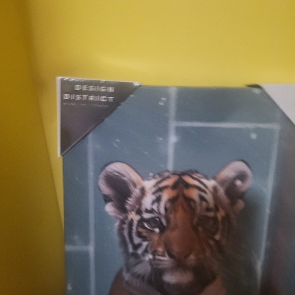 Nwt District Tiger Cub Art - Brown, Black, and White - Picture 4 of 4